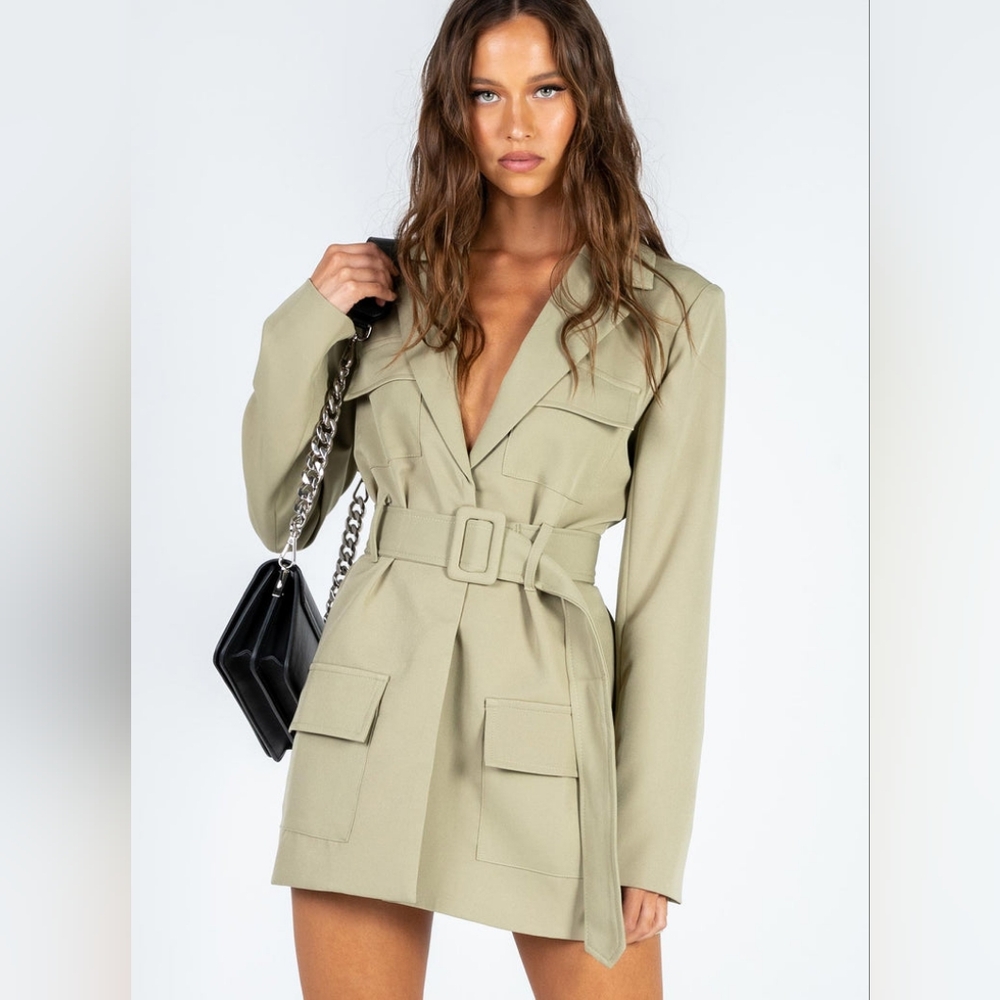 Lioness Steinway mini dress green